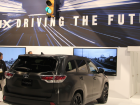 Toyota-driverless-car